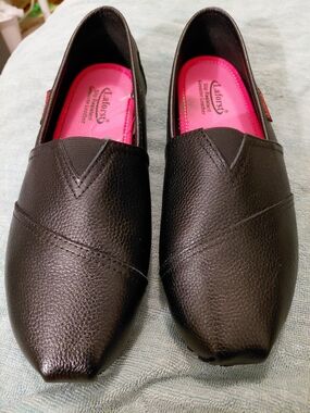 laforst shoes.  Size 10 Slip Resistant  Sole.  Leather Upper